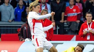 <p>Diesen Moment wird Martin Lanig nicht vergessen: Am Samstag, 4. Oktober 2008, umkurvte er Bremens Torhüter Tim Wiese und erzielte das 4:1 für den VfB Stuttgart. Es war sein erster Bundesliga-Treffer.</p>