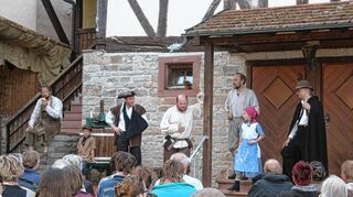 <p>Die Premiere des Stücks "1750 - Eine Geschichte" war ein voller Erfolg.</p>