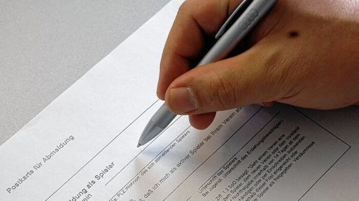 Bei Wechseln Ist Alles Genau Geregelt Fussball