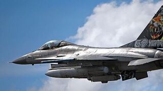 <p>Amerikanische F16-Kampfjets sind des öfteren auch über dem Main-Tauber-Kreis zu Übungszwecken unterwegs und donnern gewaltig über das Tal.</p>
