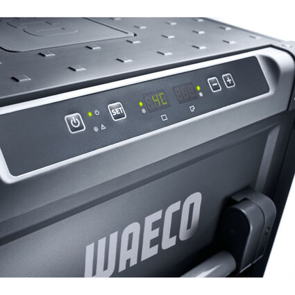 <p>mid Groß-Gerau - Die auf ein Grad genaue Temperatureinstellung bei den Coolfreeze CFX-Boxen erfolgt über ein seitliches Bedienfeld mit Digitalanzeige.</p>