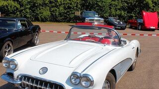 <p>Viele Klassiker, wie Chevrolet Corvette von 1960 im Vorjahr, werden beim US-Car-Treffen am Samstag/Sonntag, 8./9. Juli, beim US-Car-Treffen auf dem Tauberbischofsheimer Laurentiusberg zu sehen sein.</p>