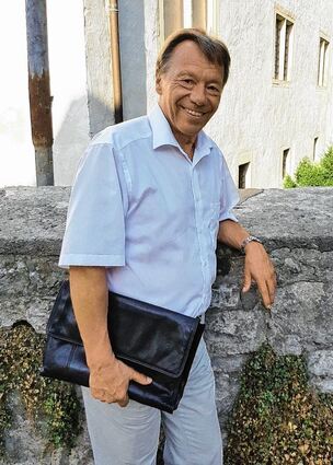 <p>Seit 45 Jahren sitzt Klaus-Dieter "Ditus" Brunotte ununterbrochen im Bad Mergentheimer Gemeinderat - von Amtsmüdigkeit keine Spur. Sofern es des Wählers Wille ist, "würde ich die 50 Jahre gerne noch vollmachen".</p>