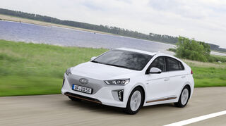 <p>mid Groß-Gerau - Der batterieelektrische Hyundai Ioniq kommt mit einer Ladung bis zu 280 Kilometer weit.</p>