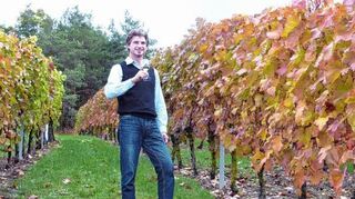 <p>Igersheims Bürgermeister Frank Menikheim findet den Plan eines Bürgerweinbergs eine spannende Sache: "Es gibt unserer Gemeinde ein Stück alte Identität zurück."</p>
