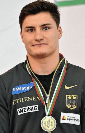 <p>Degenfechter Rico Braun vom Fecht-Club Tauberbischofsheim gewann bei der Junioren-EM in Bulgarien die Bronzemedaille.</p>