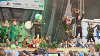 <p>Die Aktiven des TV Walldürn überzeugten bei ihrem Auftritt beim Landeskinderturnfest. Mit ihrer Show "Walpurgisnacht" belegte die Gruppe den zweiten Platz beim Kinderturn-Star.</p>