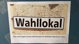 <p>Bei der Juniorwahl am Eckenberg-Gymnasium können 250 Schüler wenige Tage vor der Bundestagswahl ihre Stimme abgeben. Das Wahllokal ist eingerichtet.</p>