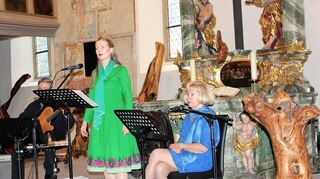 <p>Richard Köhler, Karin Lüneberger und Annemarie Quiring entführten die Besucher der Kulturkirche in eine besondere Welt.</p>