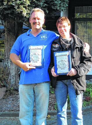 <p>Franz-Josef Stang vom Quad Action Team aus Schönfeld wurde erneut Deutscher Meister. Seine Teamkollegin Sigrid Lindemann wurde Dritte in ihrer Klasse.</p>