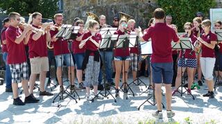 Beim Ausflug der Musikkapelle Waldstetten wurden selbstverständlich auch Ständchen gespielt