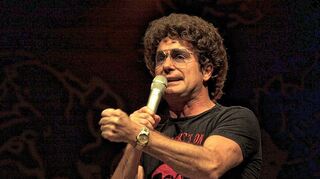 <p>Atze Schröder kommt am 26. Oktober in die S. Oliver Arena nach Würzburg.</p>