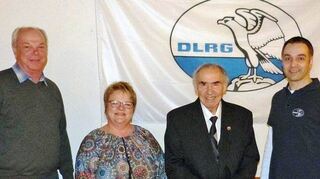 Verdiente Mitglieder ausgezeichnet: Unser Bild zeigt (von links) Bernhard Grimm (50 Jahre), Heike Steigner (50 Jahre), Hermann Müllner (60 Jahre) und Vorsitzender Martin Reinhart.