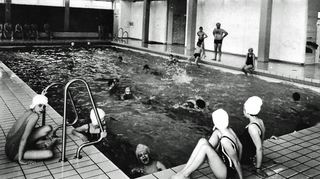 Im Sporttrakt der Külsheimer Schule war auch ein Lehrschwimmbecken untergebracht.