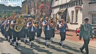 Die Trachtenkapelle Höpfingen war nicht nur beim Marsch durch Nordkirchen mit von der Partie, sondern gestaltete auch das Fest musikalisch mit.
