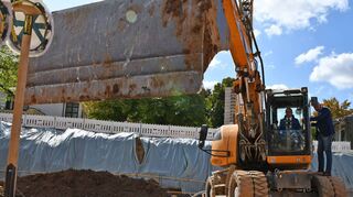 Die Baumaßnahme am BGB ist ein Mammutprojekt. Dementsprechend ließ man den Bagger beißen, bevor man mit dem Spaten stach.