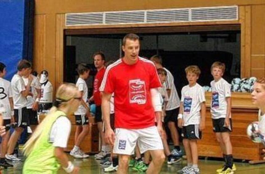 Dominik Klein trainiert Nachwuchs