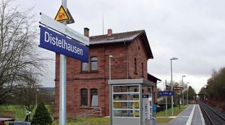 Mit der Änderung des Fahrplans der Tauberbahn gibt es an den Haltepunkten Distelhausen (Bild) und Dittigheim Streichungen der Zugverbindungen nach Tauberbischofsheim und Lauda.