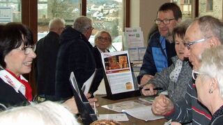 Die Besucher des Reisemarkts der Firma Seitz-Reisen schätzten die fachmännische Beratung.