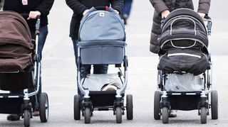 Mit einem Demonstrationszug und leeren Kinderwagen soll am Samstag gegen die Schließung der Mosbacher Geburtshilfe protestiert werden.