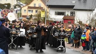 Für Stimmung im Steam-Punk sorgten die Saubaachklopfer.