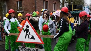 „Spie-Spo-Halle 21 – Handballer auf der Baustelle“ hieß das Thema.