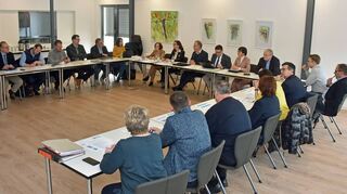 Im Landratsamt in Tauberbischofsheim fand am Freitag ein Runder Tisch zum Coronavirus mit Gesundheitsamt, Kliniken, Kreisärzteschaften, Kassenärztlichem Notfalldienst und Rotem Kreuz statt.