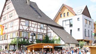 Bei Besuchern aus der gesamten Region und sogar darüber hinaus ist das Ende Juni in Königheim stattfindende Weinblütenfest sehr beliebt. Wegen der Corona-Pandemie haben die Verantwortlichen nun die Veranstaltung für 2020 abgesagt.