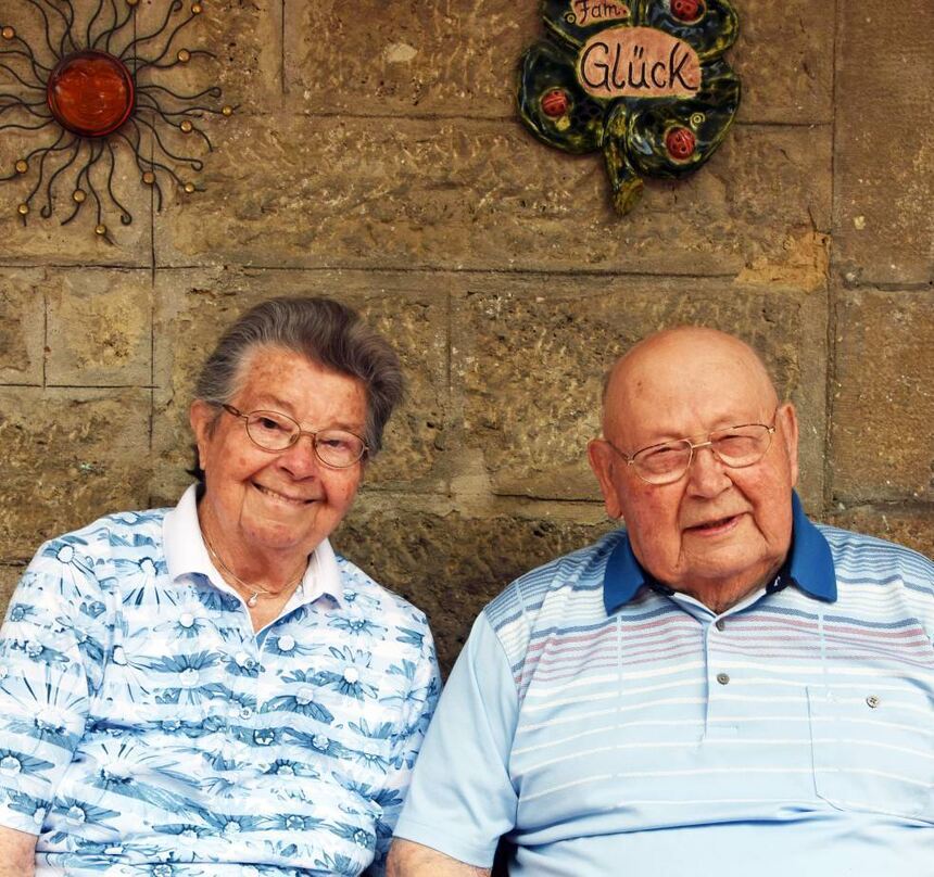 Get Mand muss zufrieden sein Desktop Wallpaper Free