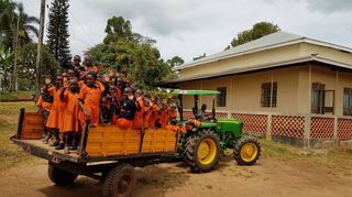 Das Geld soll eine Schule in Kakumiro in Uganda unterstützen und vor allem helfen, den Kindern vor Ort eine Teilnahme am Unterricht zu ermöglichen.