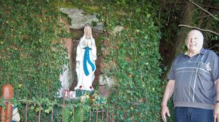 Der Grundstein für den Bau der Lourdes-Grotte in Rippberg wurde vor 60 Jahren gelegt. Kurt Bundschuh pflegt den Ort zum Innehalten das ganze Jahr über.