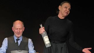 Hervorragende Schauspieler: Maria und Peter Warkentin gaben bei der Verleihung des Gottlob-Haag-Rings im Kult eine Kostprobe ihres schauspielerischen Könnens.