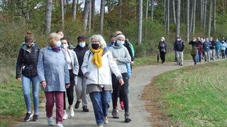 In Zukunft will die Tourismus Region Wertheim GmbH einen stärkeren Fokus auf Wanderangebote legen. Hier ein Bild von der Eröffnung des Kulturwanderwegs zwischen Höhefeld, Gamburg und Bronnbach im Oktober 2020.