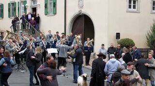 Traditionelle Kärwe mit Hammeltanz in Vilchband.