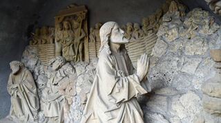 Der Ölberg an der Kirche in Königheim stammt aus der Werkstatt von Tilman Riemenschneider, Teile soll der Bildhauer selbst gefertigt haben.