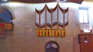Schon in wenigen Wochen wird die Orgel, die zurzeit bei der Orgelmanufactur Vleugels in Hardheim gebaut wird, in der Aula der Prager Karls-Universität erklingen. Das Bild zeigt einen Prospektentwurf.