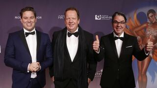 Die Macher der ausgezeichneten Revue "Berlin Berlin" 8von links): Martin Flohr, Ralf Kokemüller und Christoph Biermeier.