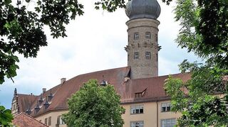 Führungsbetrieb wieder eröffnet: Ab Samstag, 10. Juli, gibt es durch Schloss und Schlossgarten täglich Führungen. Anmeldung ist stets erforderlich.