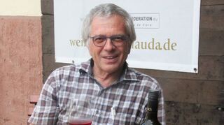 Einen beachtlichen Erfolg erzielte das Weingut Johann August Sack aus Lauda – im Bild Geschäftsführer Karlheinz Sack – mit dem trockenen 2019er Zweigelt Königshöfer Kirchberg beim internationalen Wettbewerb „World of Rosé.