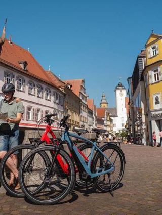 Zum Wandern und Radfahren bieten Kur-stadt und Taubertal viele Möglichkeiten.