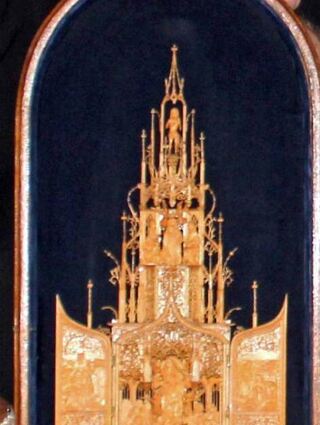 30 Zentimeter Detailverliebtheit: die Marienaltar-Kopie.