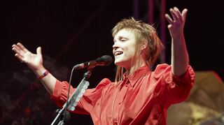Die irische Songwriterin Wallis Bird bei ihrem Solokonzert auf dem Jazz &amp; Joy Festival.
