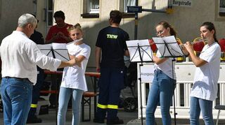 Das Querflötenensemble der Musikschule Hohenlohe bereicherte den Festakt musikalisch.