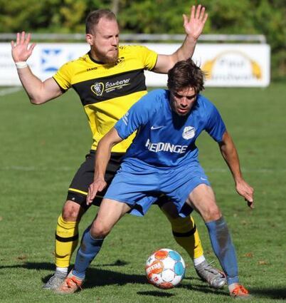 Spannendes Derby zwischen Harthausen (blaue Trikots) und Igersheim.