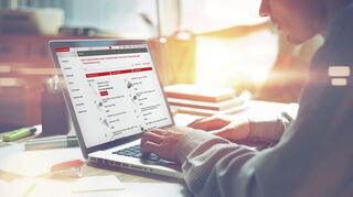 Flexibles Arbeiten und die zunehmende Nutzung digitaler Kanäle gehören bei Warema zum Alltag.