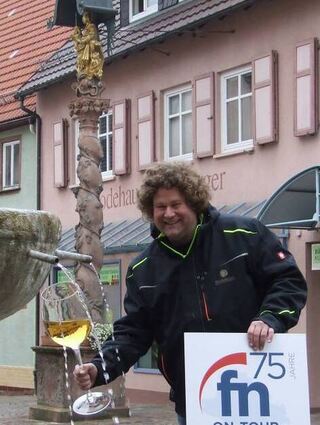 Der Weinküfermeister Joachim Krumrey liebt seine Heimatstadt Külsheim mit ihren Brunnen.