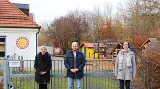 Sie fordern die verlässliche Ganztagesbetreuung in Neunkirchen ein: Robert Hein sowie Corina Fertig (links) und Anna Leuser-Valls.