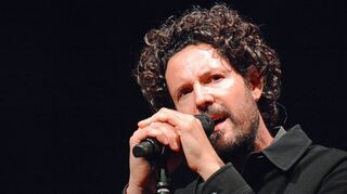 Dem Stuttgarter Sänger Max Herre gelang mit der Gruppe „Freundeskreis“ und der Nummer „A-N-N-A“ der musikalische Durchbruch.