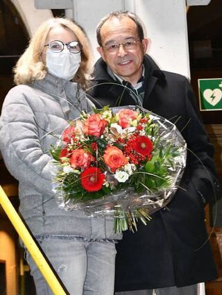 Gemeinsame Freude über die Widerwahl: roland Burger und Frau Marion.