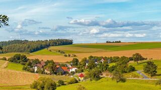Auch Dörtel (Bild), Lillstadt und Schönbühl haben nun einen kostenlosen öffentlichen WLAN-Hotspot, nachdem es dieses Angebot bereits in der Kernstadt und allen 13 Teilorten gibt.